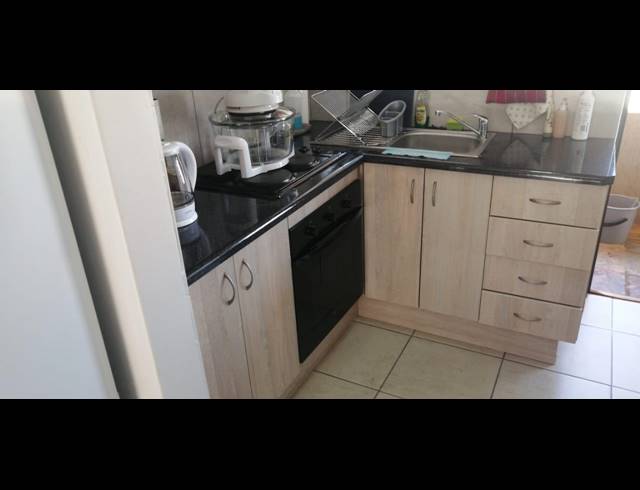 1 BEDROOM RETIREMENT UNIT SOLD IN WILKOPPIES